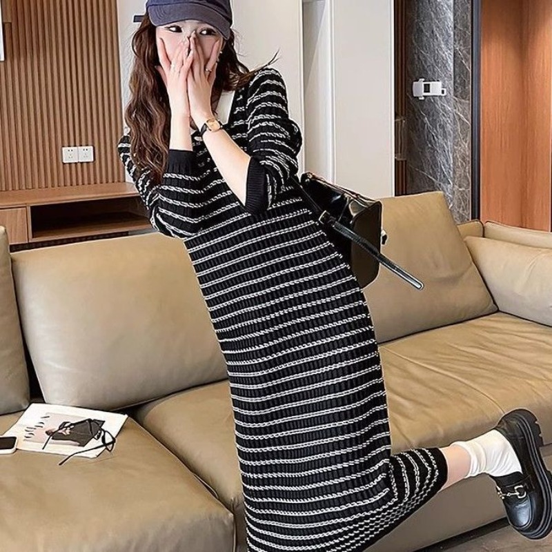 Stripe Apricot Woman Knitted D – обзор и цена Winter Clothing On Sale