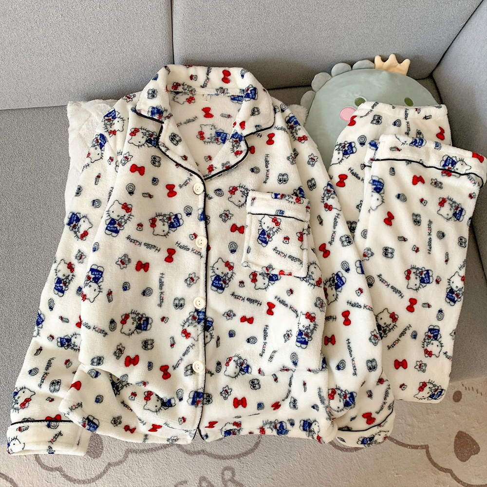 Sanrio Hello Kitty Flannel Wom – обзор и цена Winter Clothing Essentials