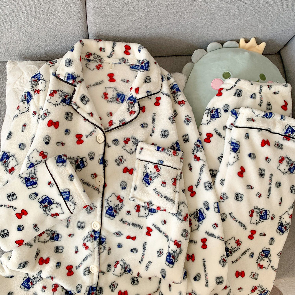 Sanrio Hello Kitty Flannel Wom – обзор и цена Winter Clothing Essentials